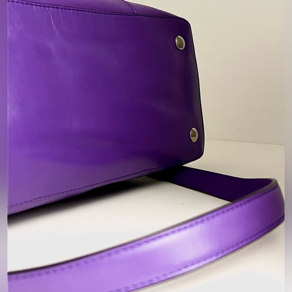 COACH Bright Purple Carryall In Smooth Relaxed Leather - Picture 14 of 14